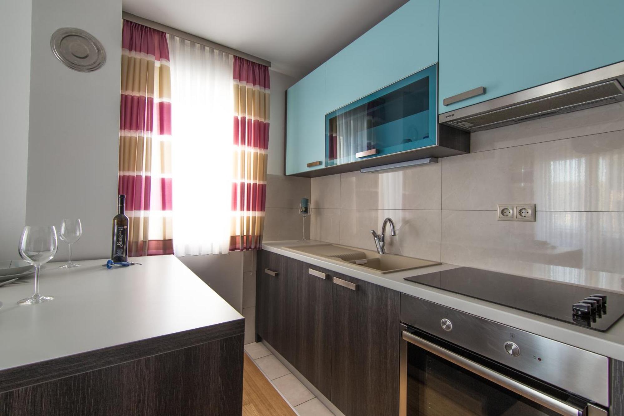 Apartments Villa Novak 1 Donji Okrug  Room photo
